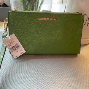 Michael Kors Adele Leather Smartphone Wallet - Amazon Green